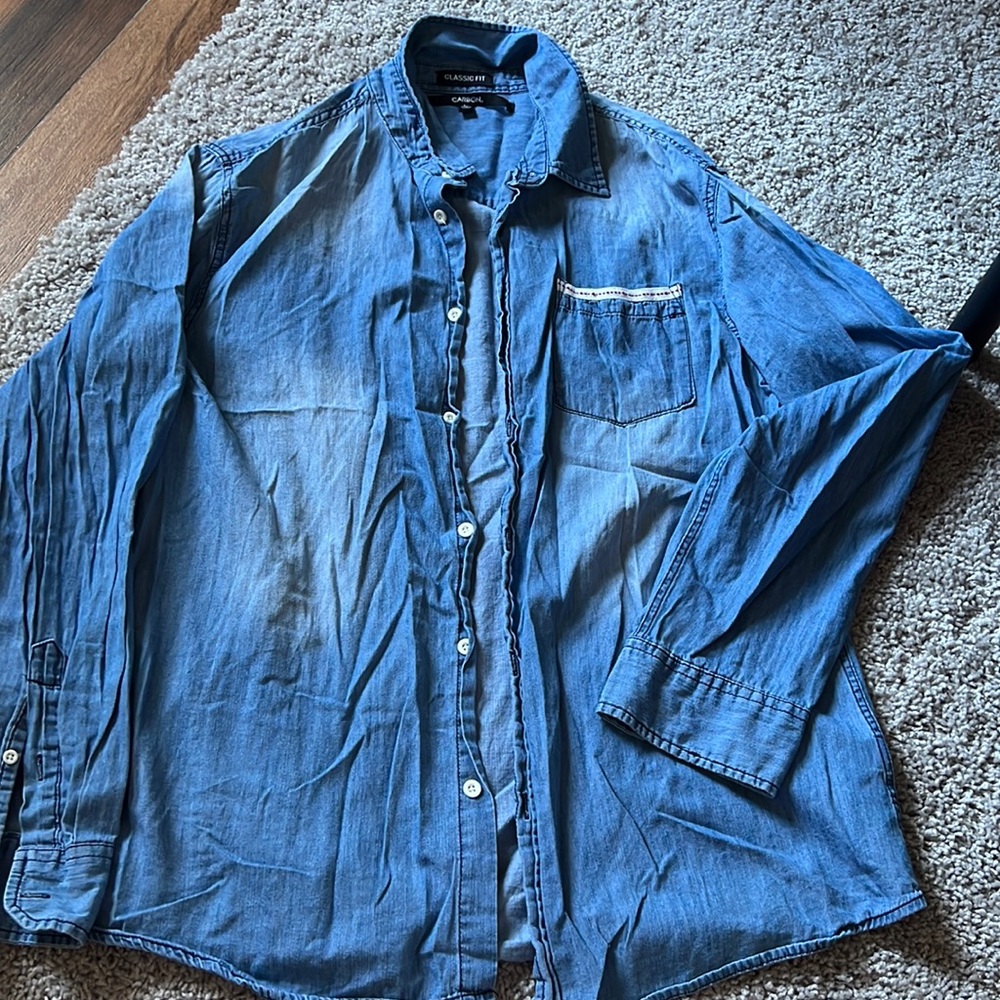 Carbon Men's Blue Long Sleeve Button Up Size L. Pre-owned Good Condition